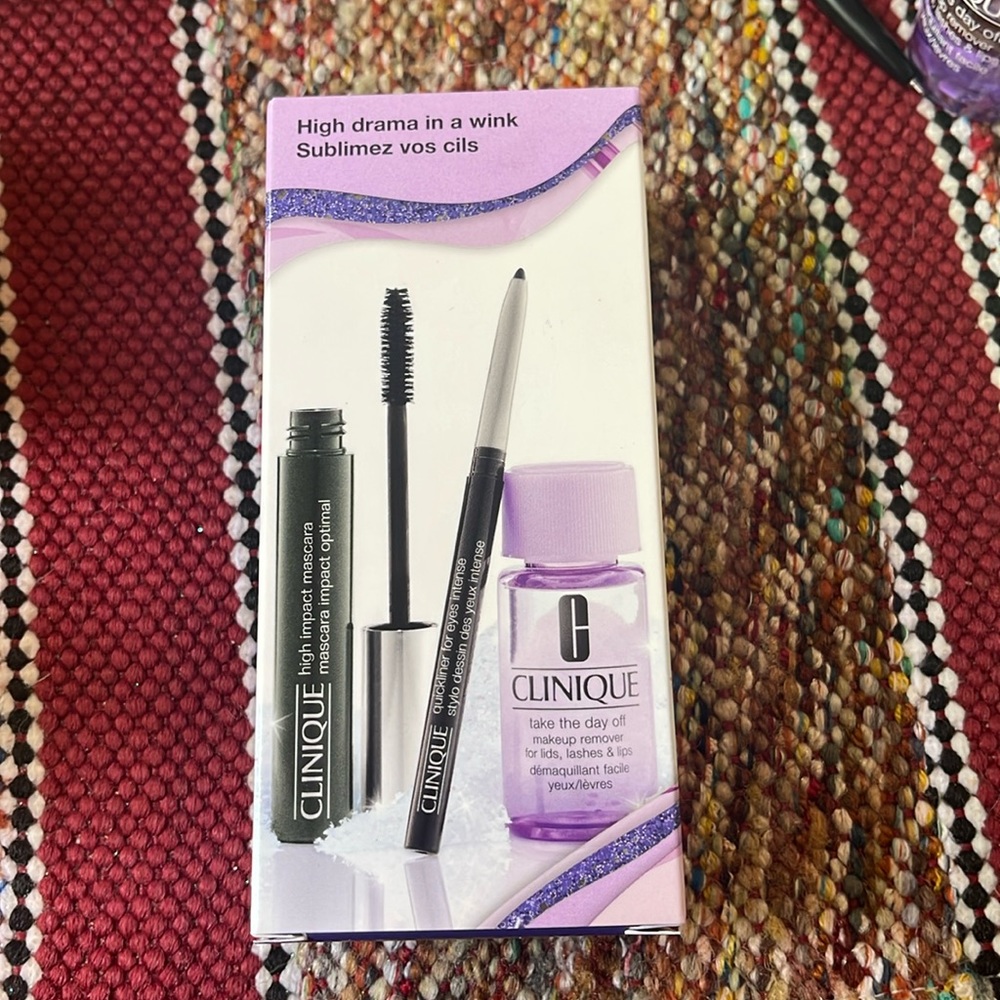 Clinique gift set “high drama in a wink”- mascara, liner and makeup remover NIB